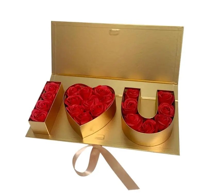 Celebrate Women’s Day with the 'I ❤️ U' Rose Box