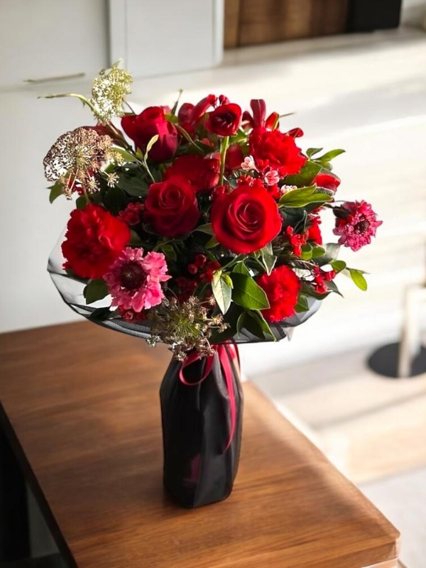Floral Elegance Wine Bouquet