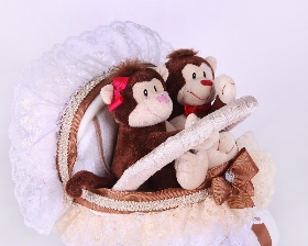 Little Monkeys Carriage Nappy Cake