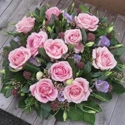 Red Velvet Posy Pad