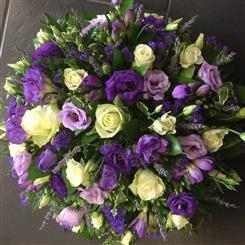 Red Velvet Posy Pad
