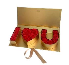 Celebrate Women’s Day with the 'I ❤️ U' Rose Box