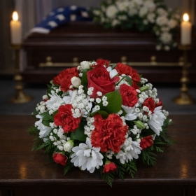 Classic Red & White Loose Posy