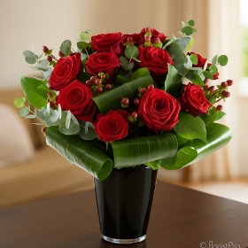 Annabella Duchess Red Roses