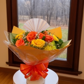“Sunset Glow Bouquet”